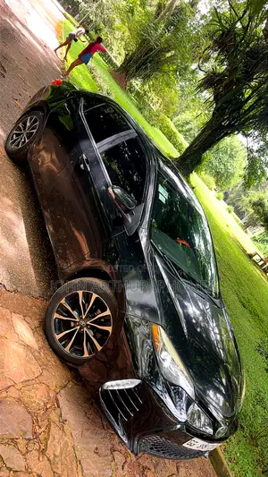Toyota Corolla S w/Special Edition Pkg (1.8L 4cyl CVT) 2016 Black