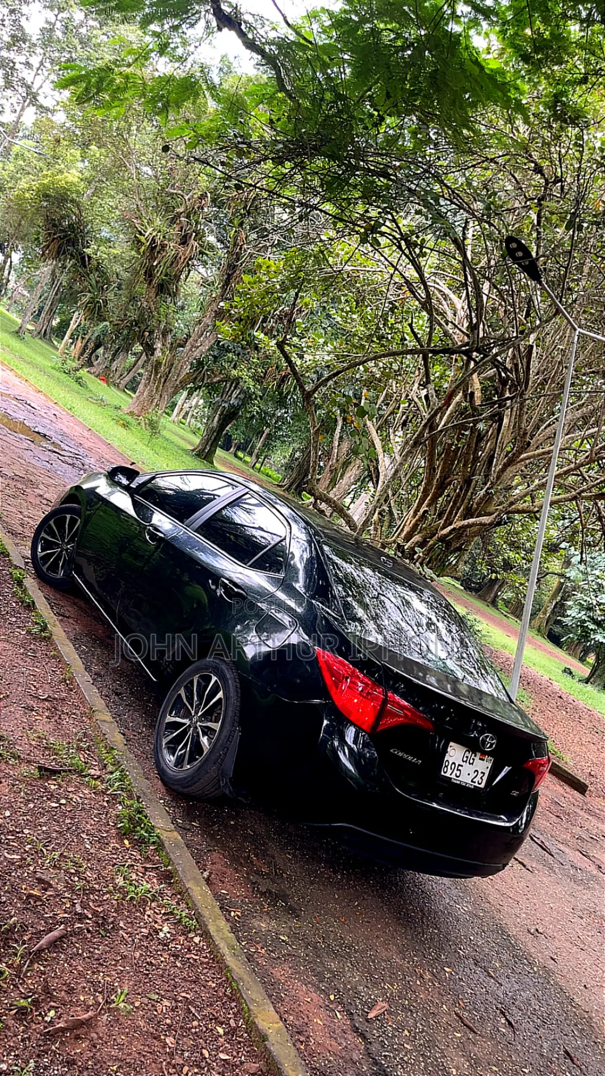 Toyota Corolla S w/Special Edition Pkg (1.8L 4cyl CVT) 2016 Black