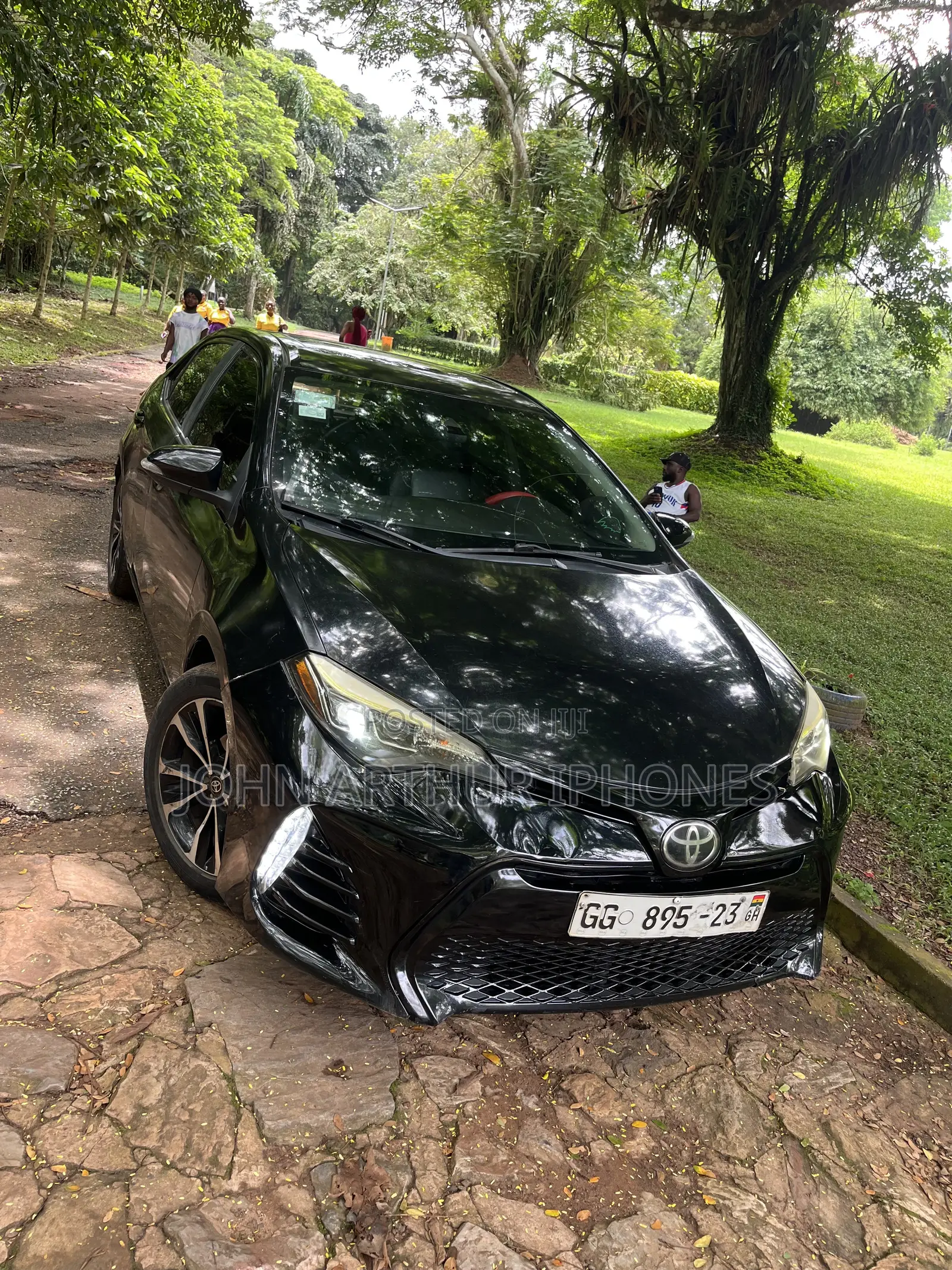 Toyota Corolla S w/Special Edition Pkg (1.8L 4cyl CVT) 2016 Black