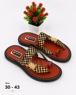 Royal Gold Luxury Ahenama Slippers