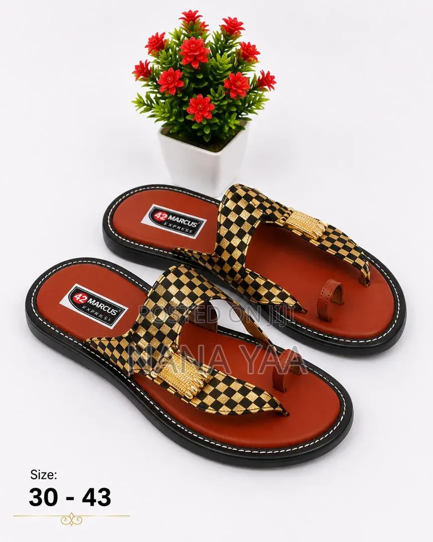 Royal Gold Luxury Ahenama Slippers