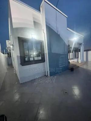 3bdrm House in Baatsona Total for rent