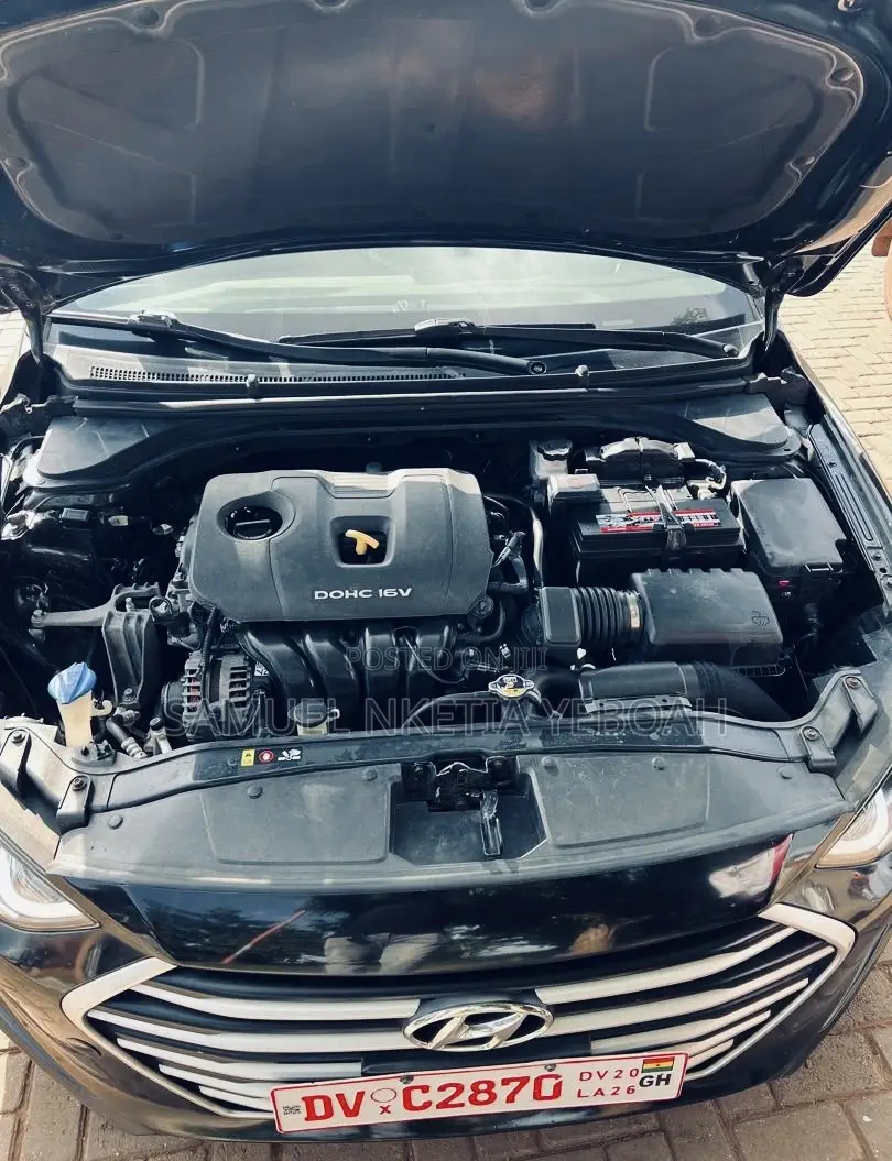 Hyundai Elantra Limited Sedan FWD (2.0L 4cyl 6A) 2017 Black