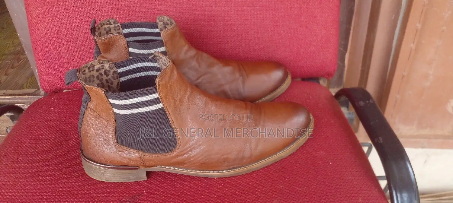 Quality Brown Chelsea Boot