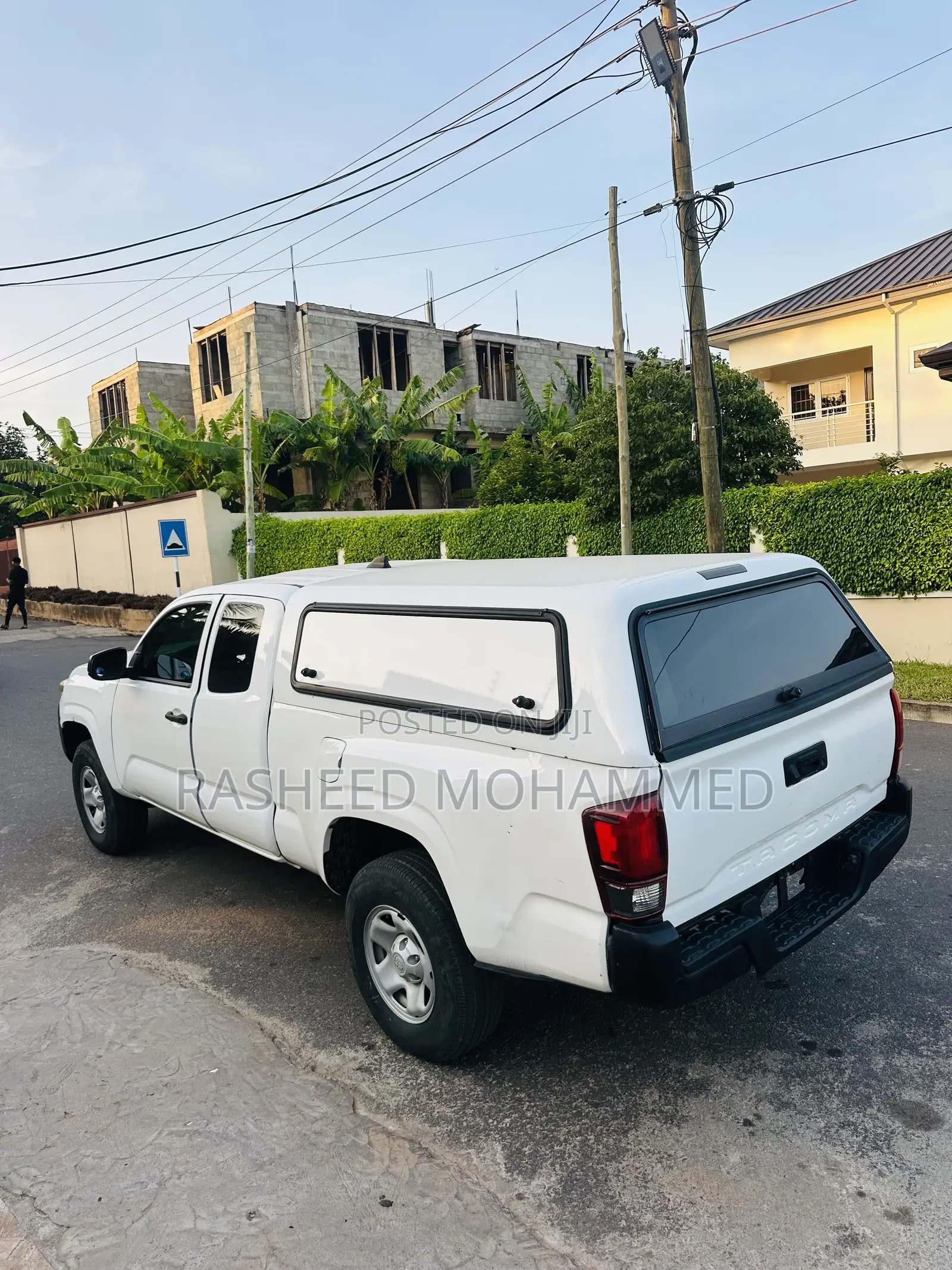 Toyota Tacoma SR5 2022 White