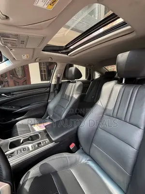 Honda Accord Touring 2018 Silver