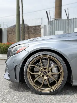 Mercedes-Benz C300 2020 Silver