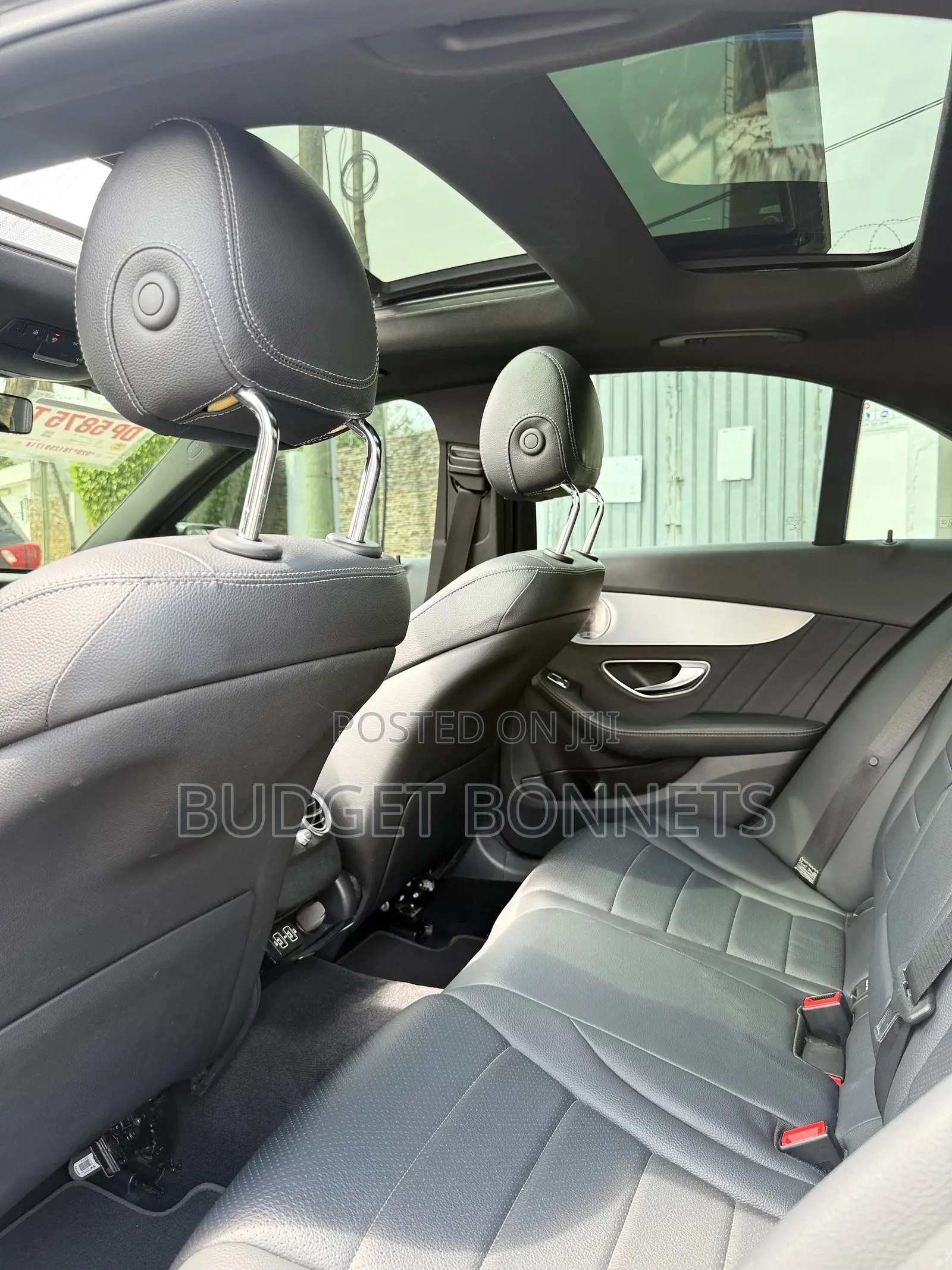 Mercedes-Benz C300 2020 Silver