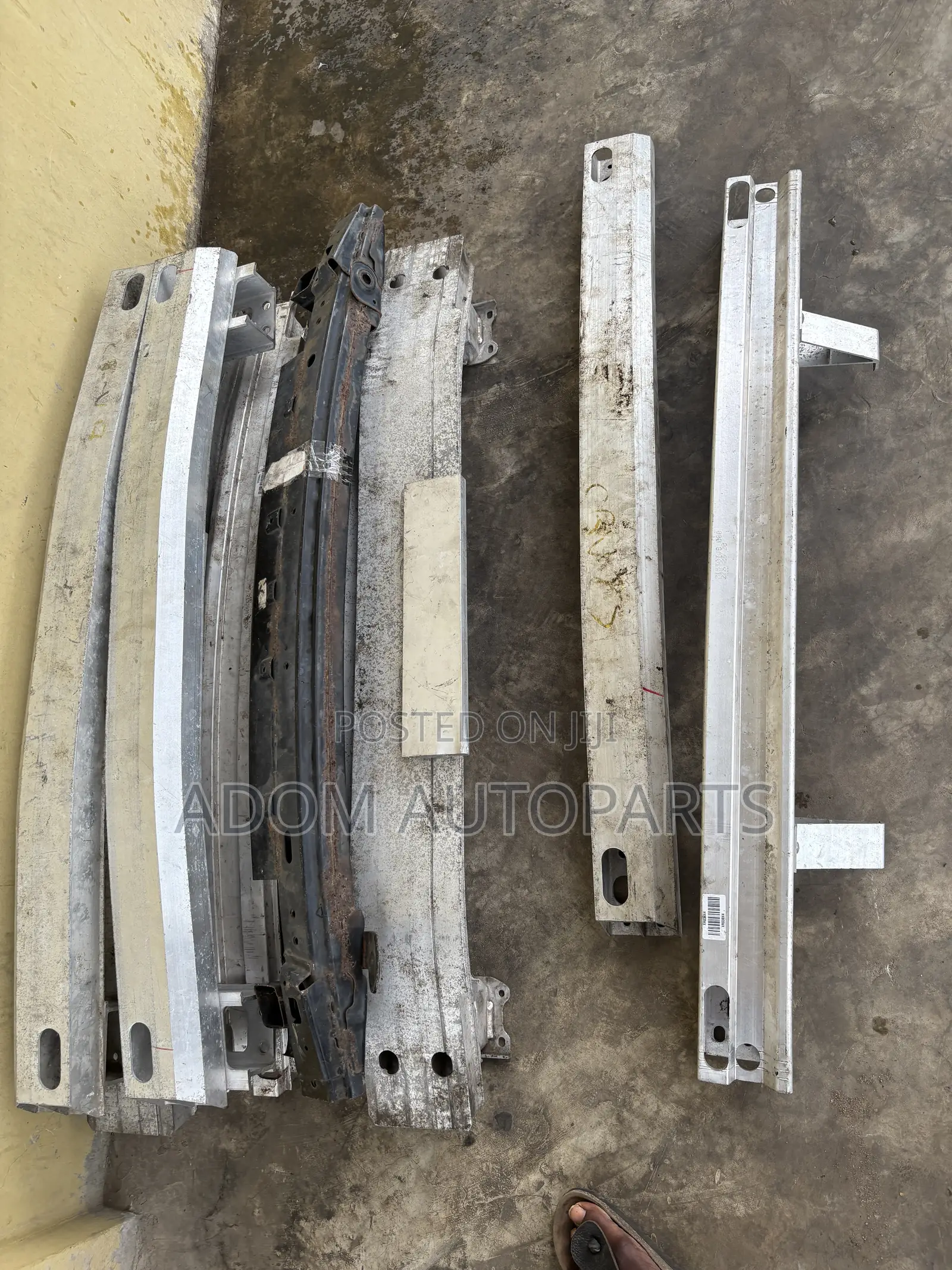 Honda CRV Back Reinforcement Bar 2017 2018 2019 2020 2021 2022 2023