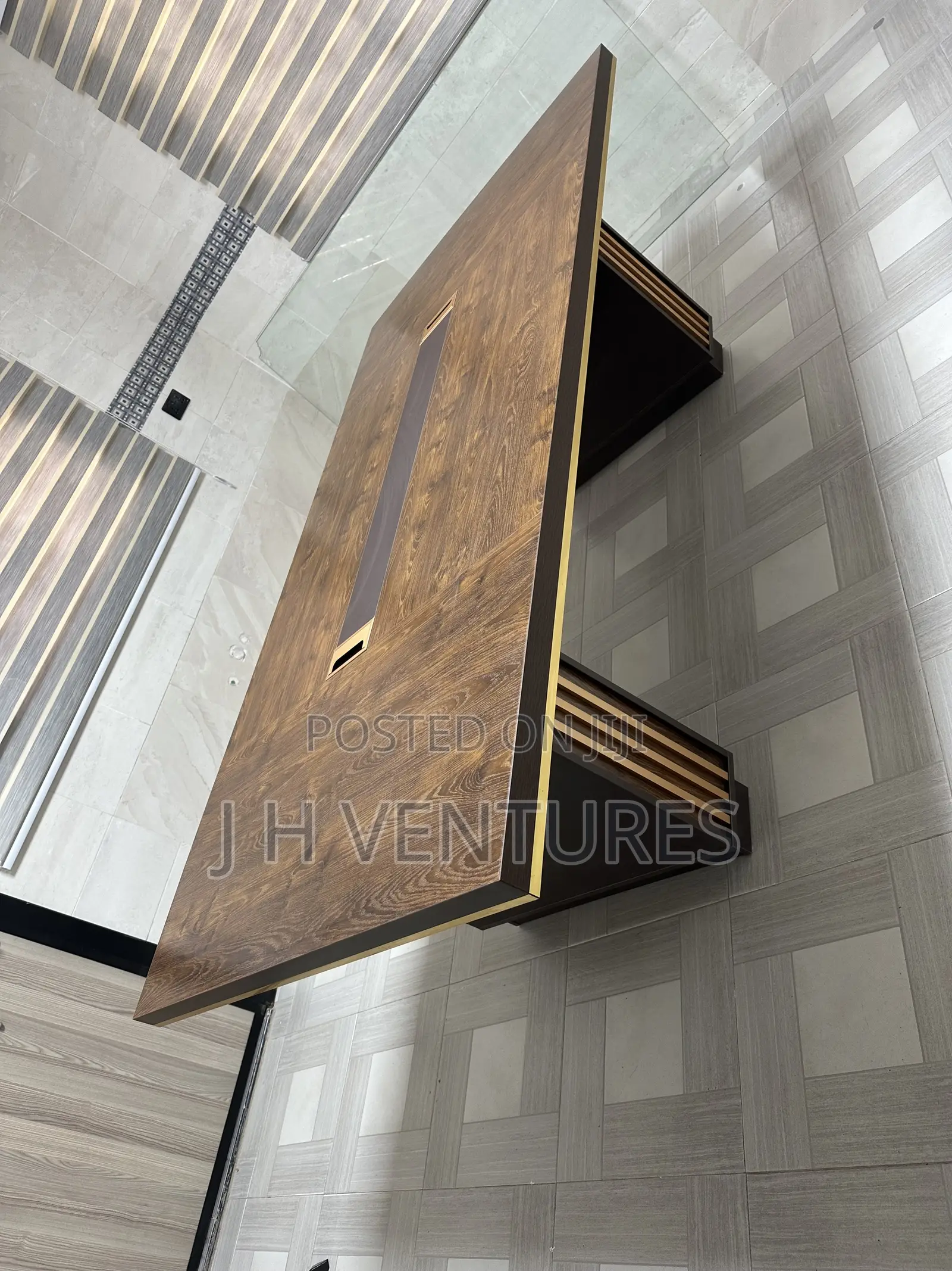 Conference Table (120 X240)