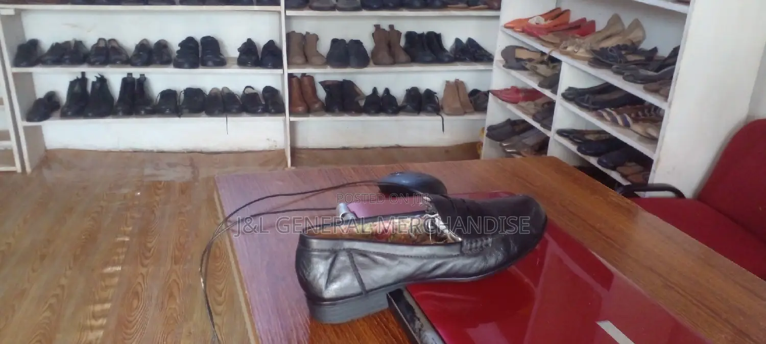 Quality Black Loafer