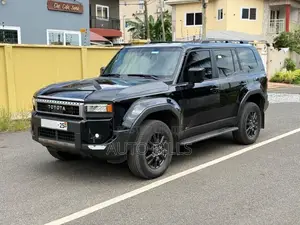 Toyota Land Cruiser Prado 2.8 2025 Black