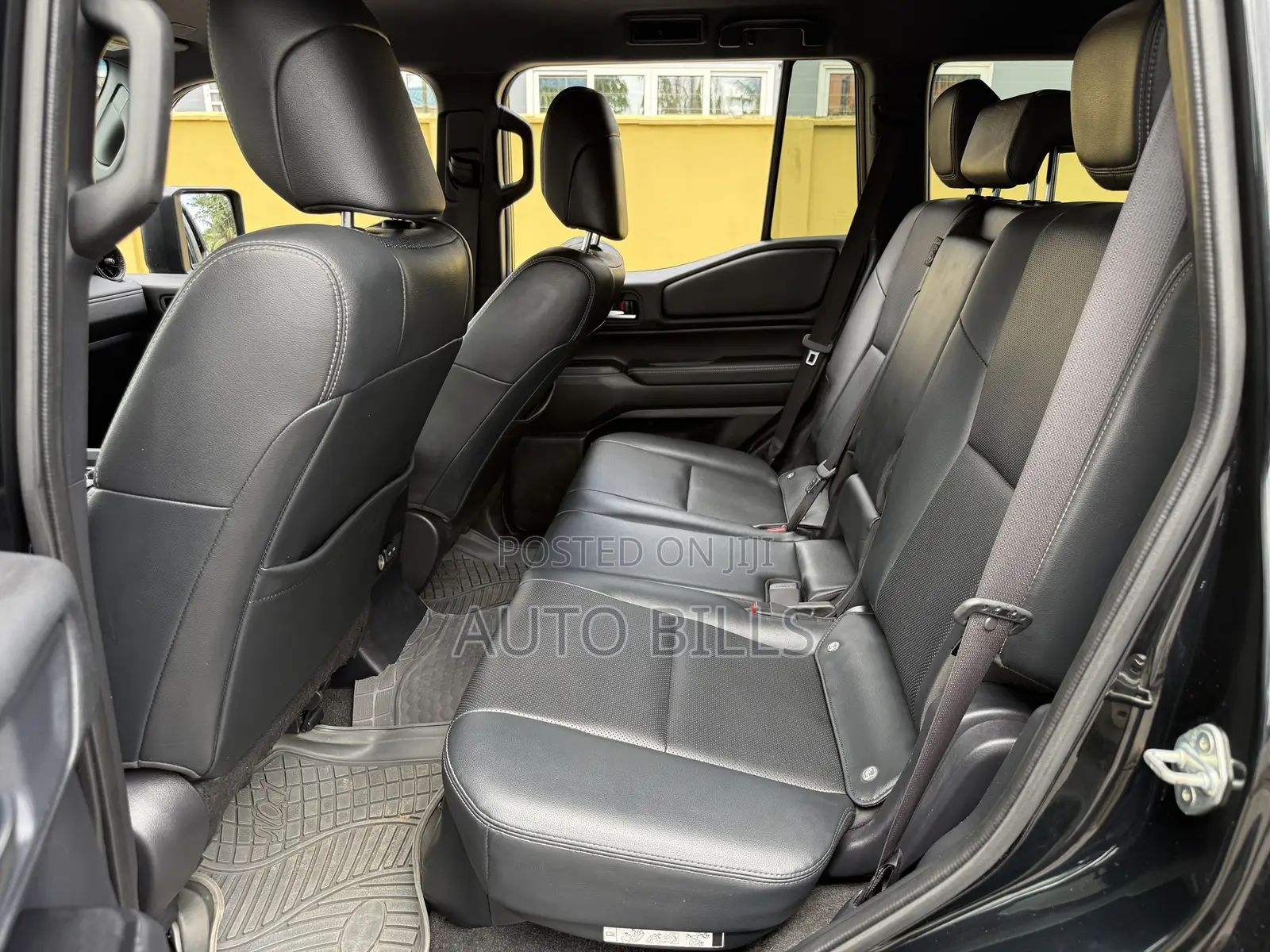 Toyota Land Cruiser Prado 2.8 2025 Black