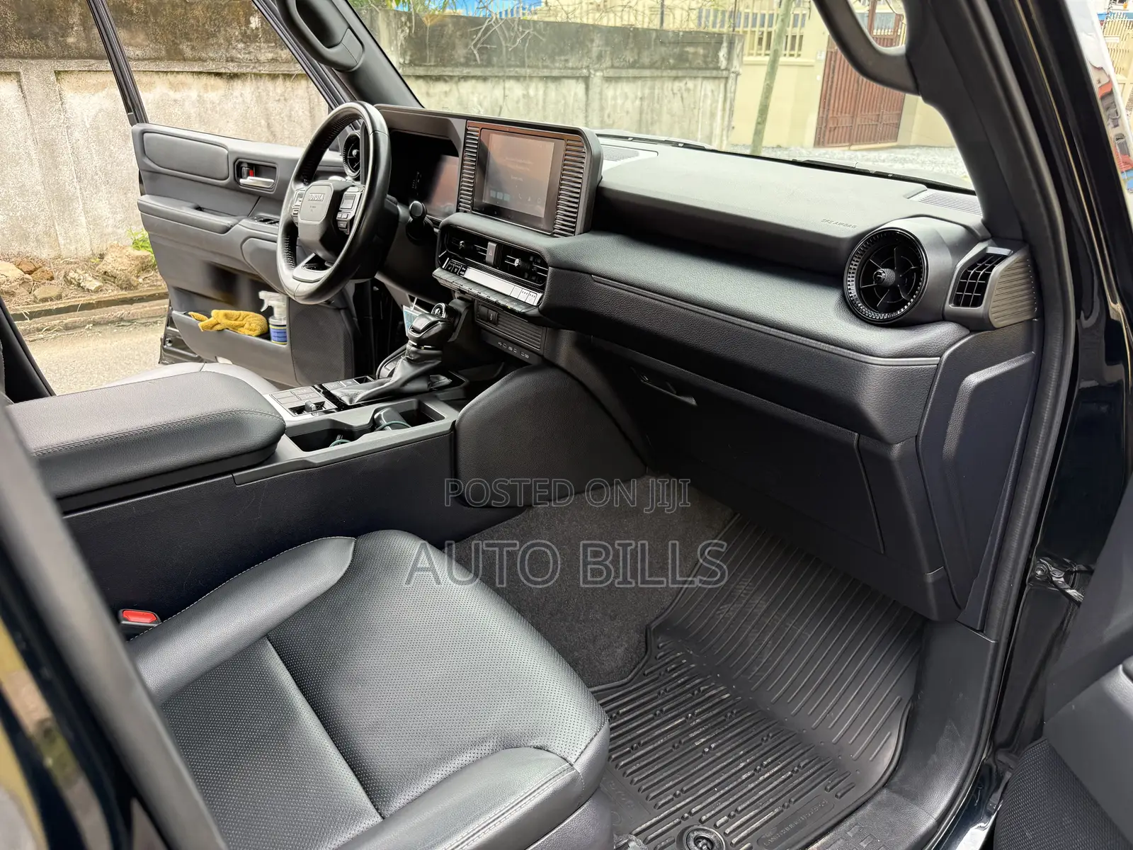 Toyota Land Cruiser Prado 2.8 2025 Black