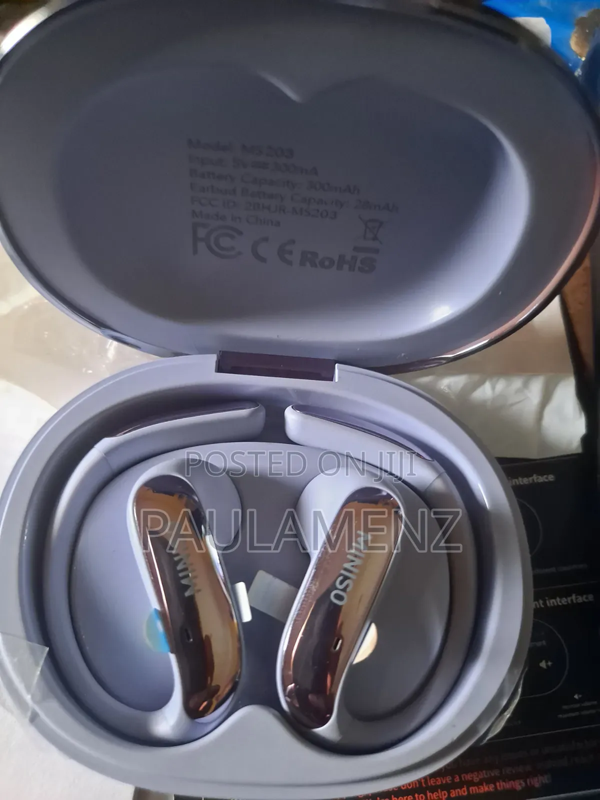 Miniso Ms203 Ai Translation Earbuds With Touchscreen and Sd Card Slot.