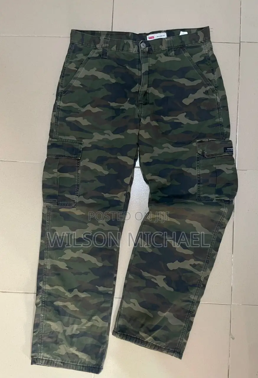Cargo Pants , Jeans , Jerseys Sportswear