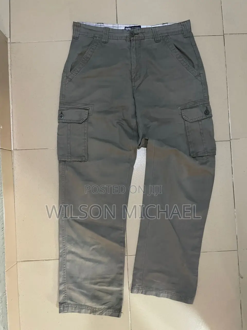 Cargo Pants , Jeans , Jerseys Sportswear