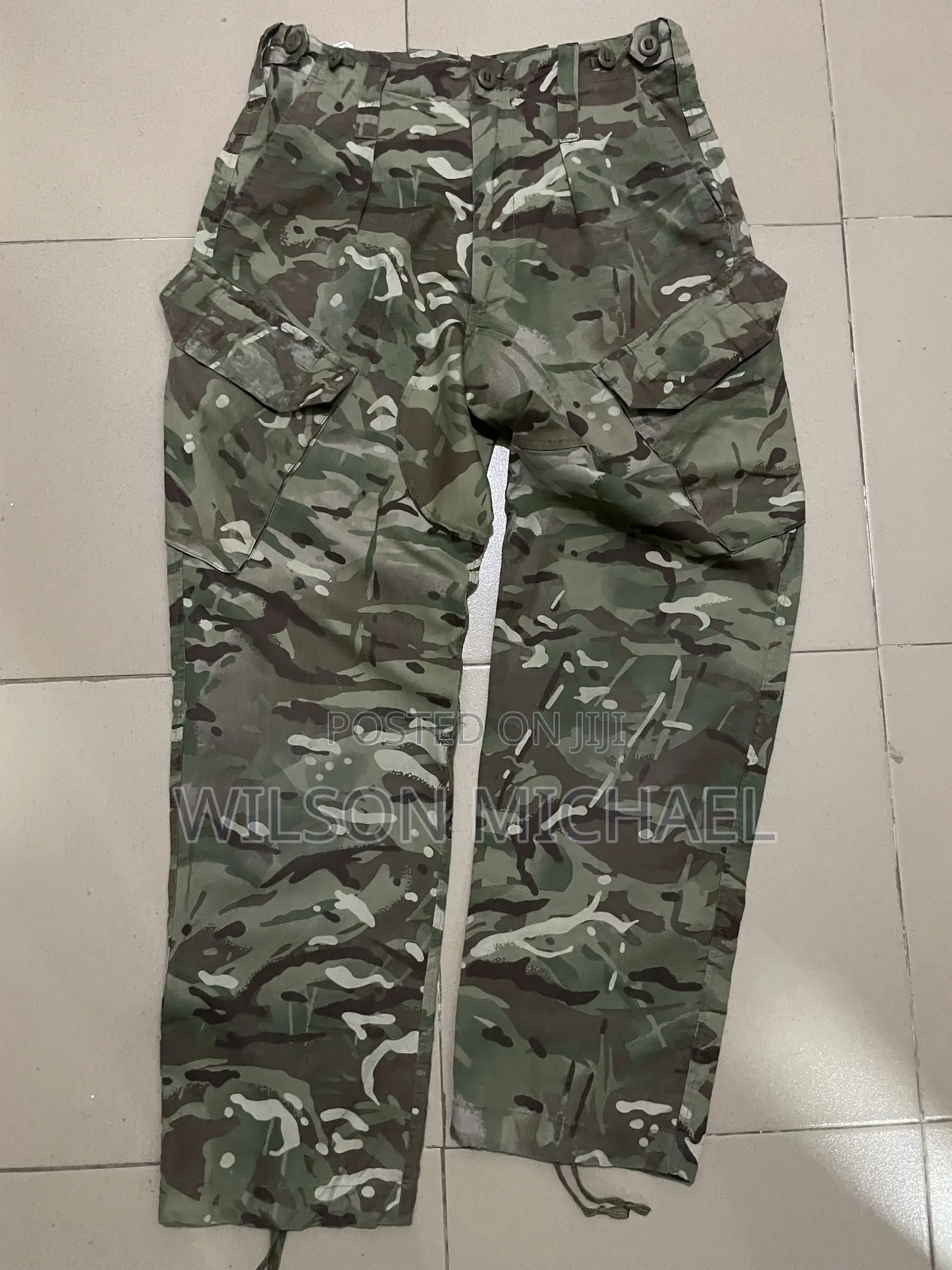 Cargo Pants , Jeans , Jerseys Sportswear
