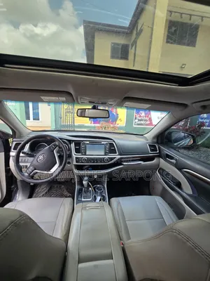 Toyota Highlander 2015 Black