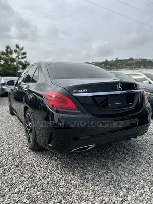 Mercedes-Benz C300 2020 Black