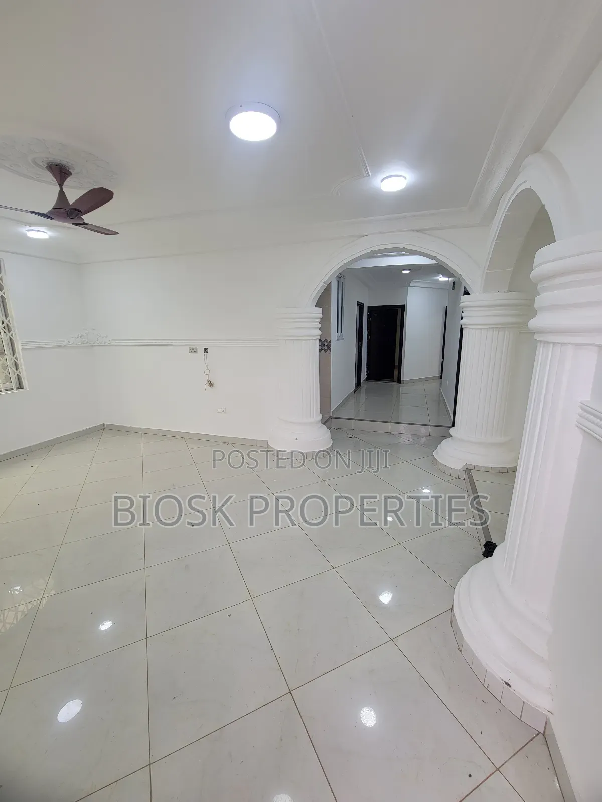 3bdrm Apartment in Biosk Properties, Malejor for rent