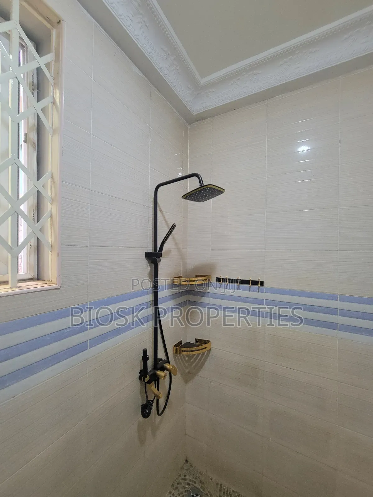 3bdrm Apartment in Biosk Properties, Malejor for rent