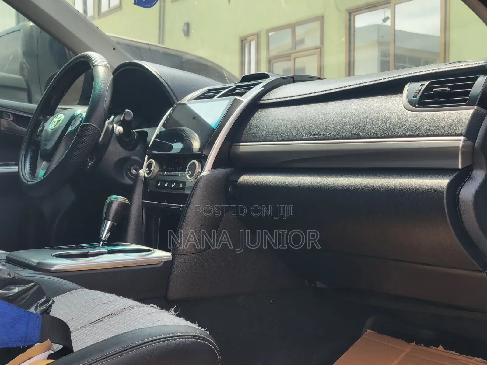 Toyota Camry 2014 Silver
