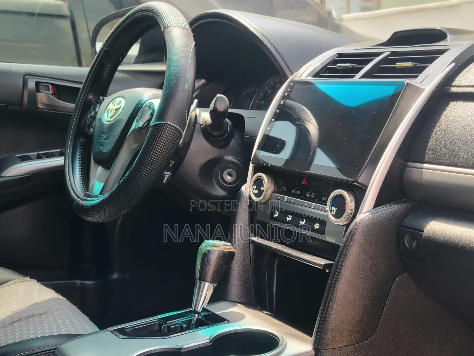 Toyota Camry 2014 Silver