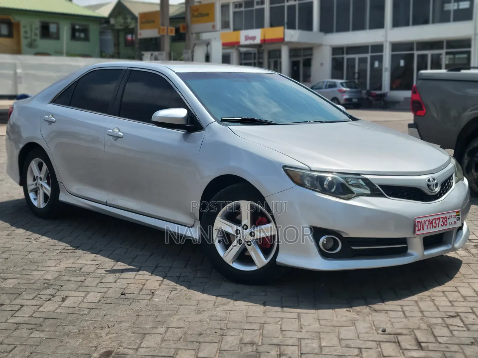 Toyota Camry 2014 Silver
