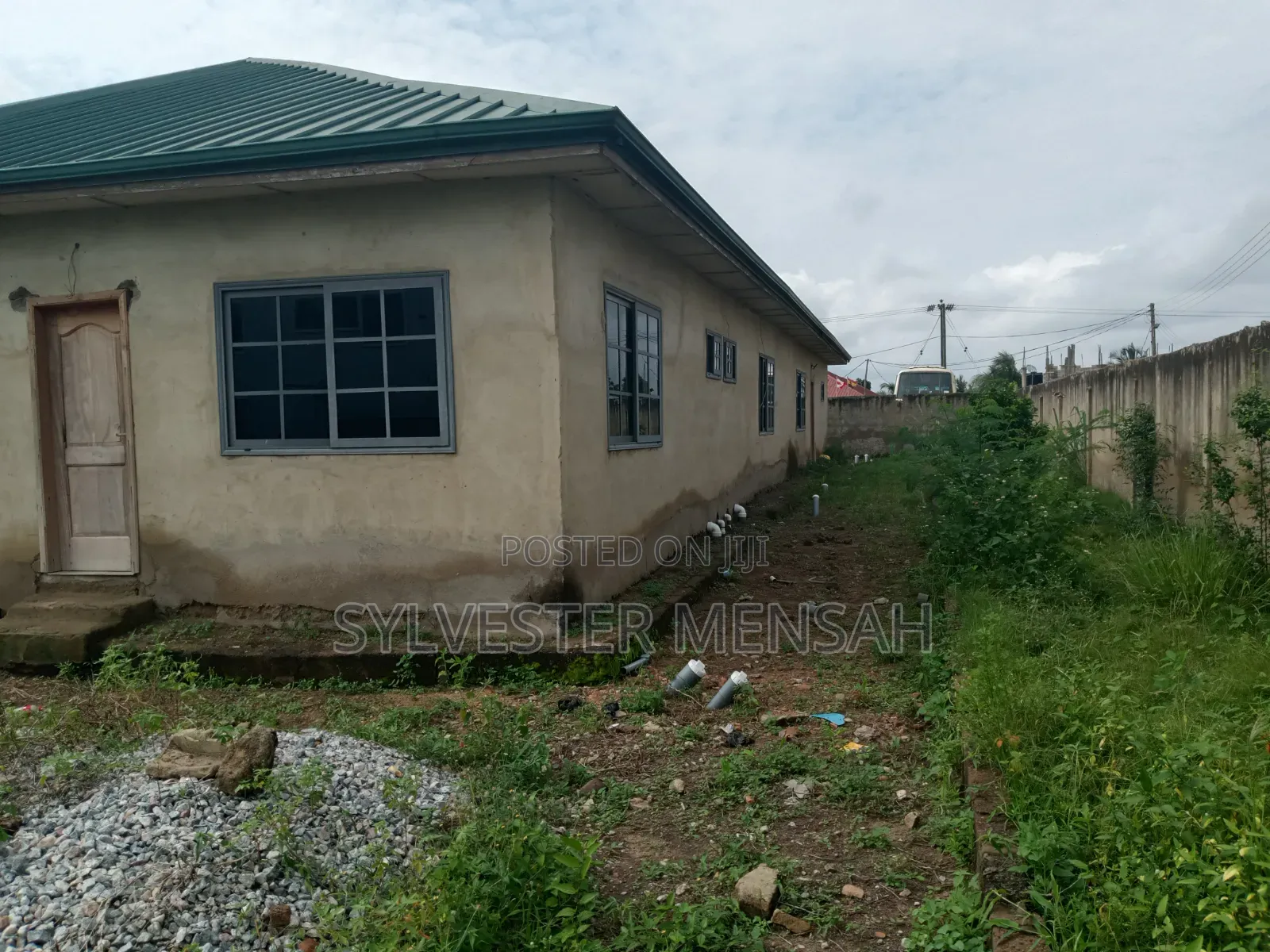 Plot With Building