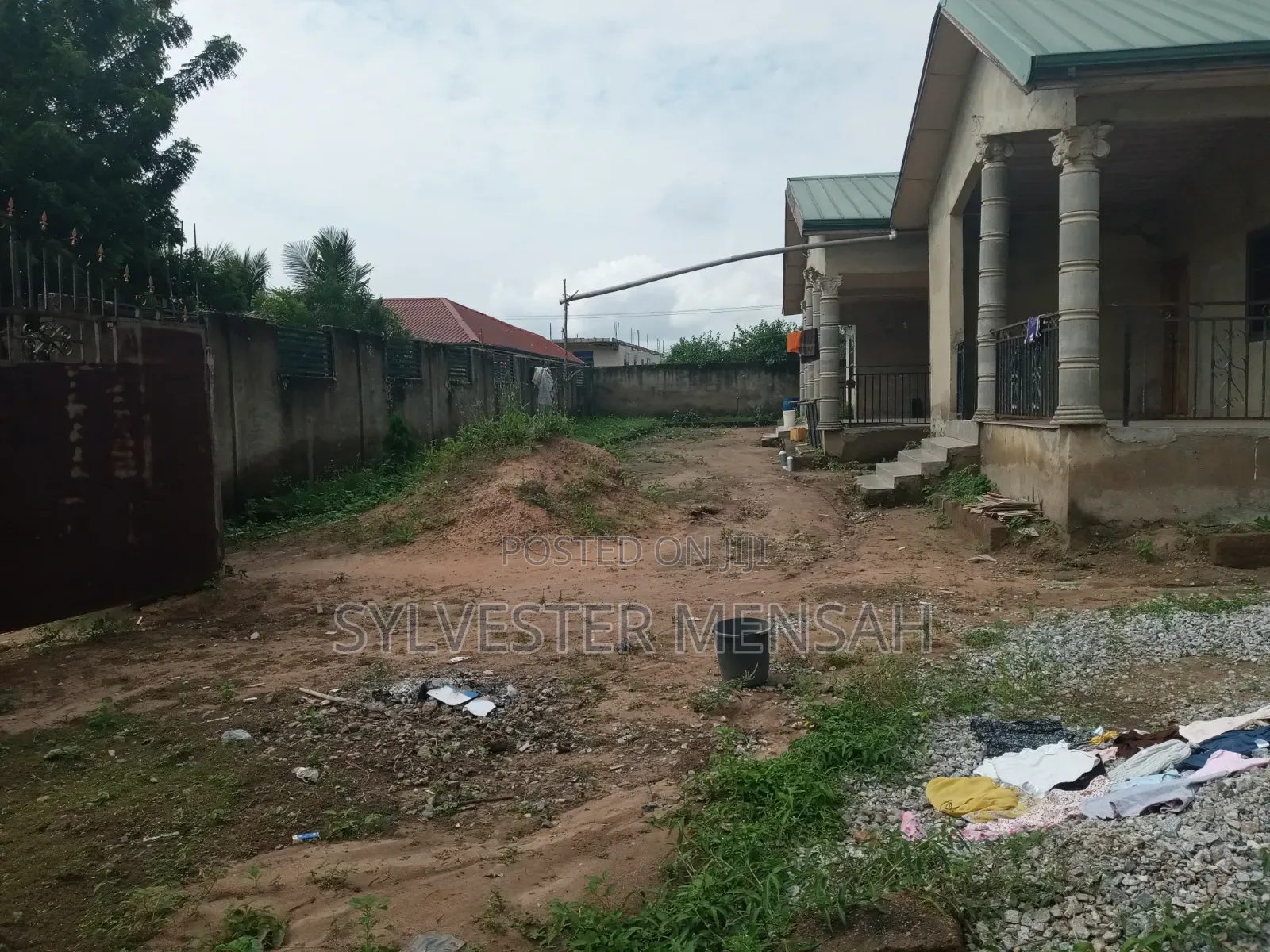Plot With Building