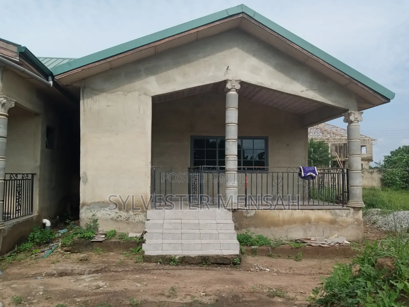 Plot With Building