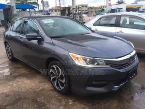 Honda Accord Sport SE 4dr Sedan FWD (2.4L 4cyl 2A) 2017 Gray