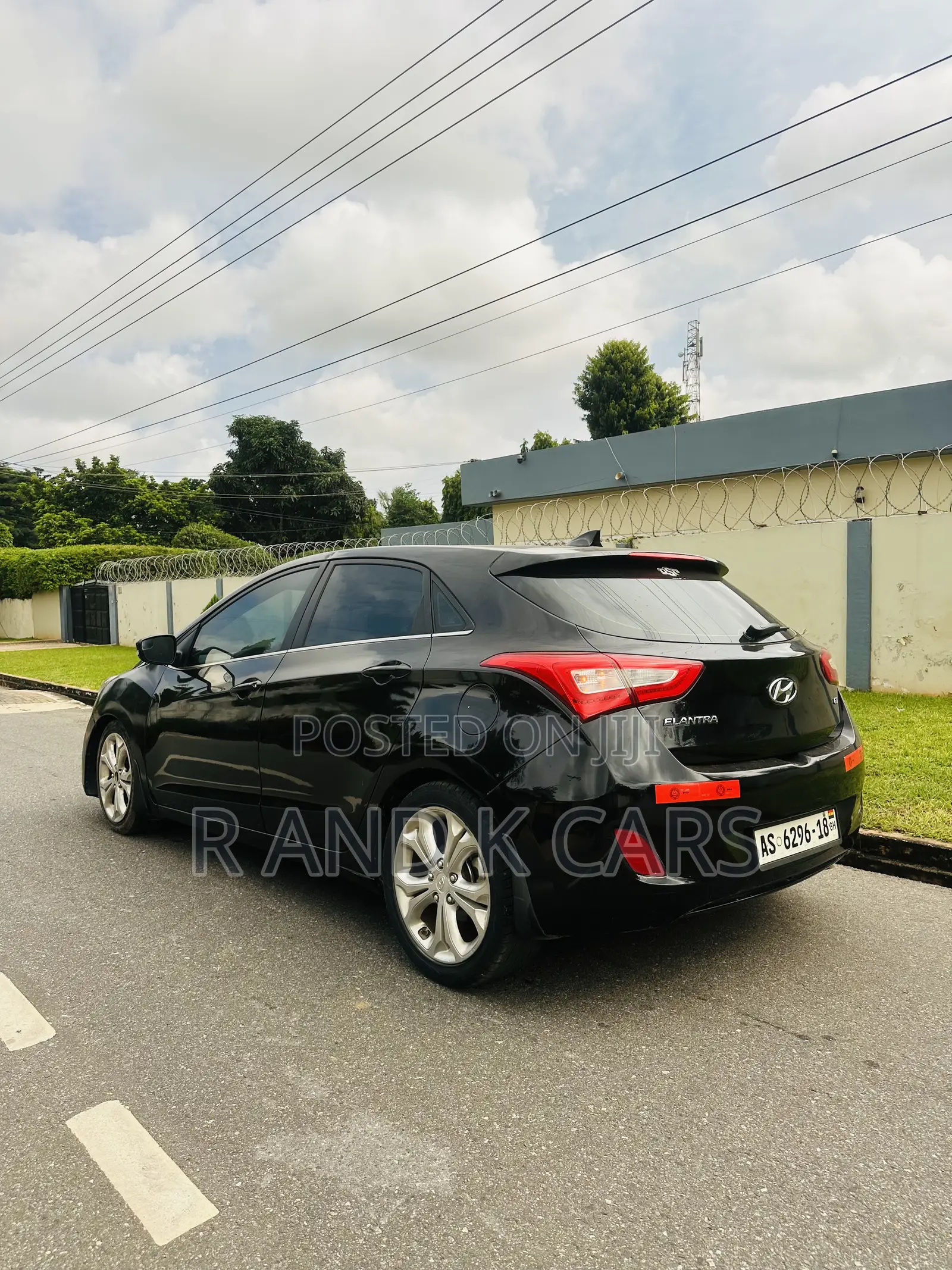 Hyundai Elantra Limited 4dr Sedan (1.8L 4cyl 6A) 2015 Black
