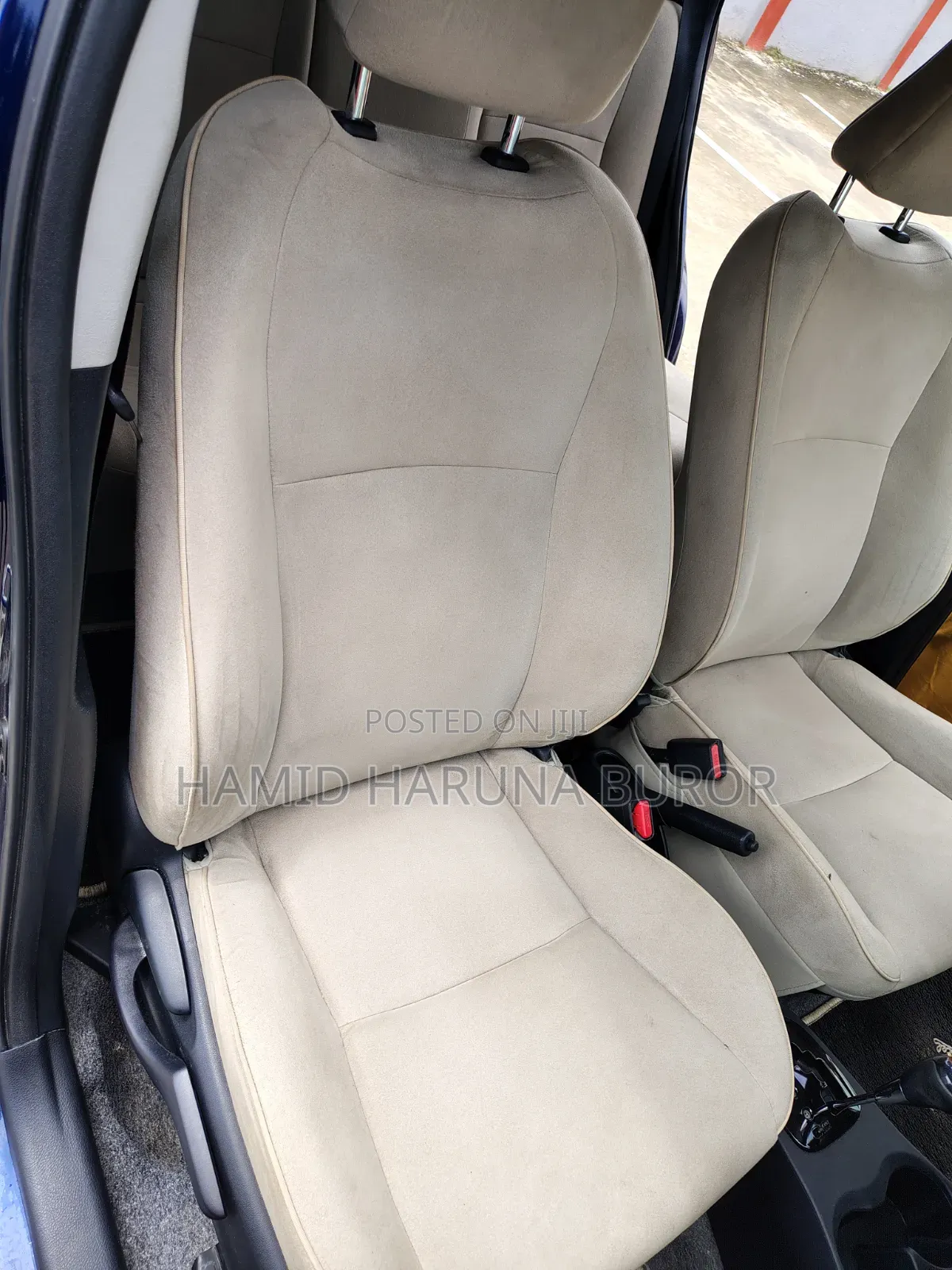 Toyota Vitz 1.3 FWD 5dr 2013 Blue