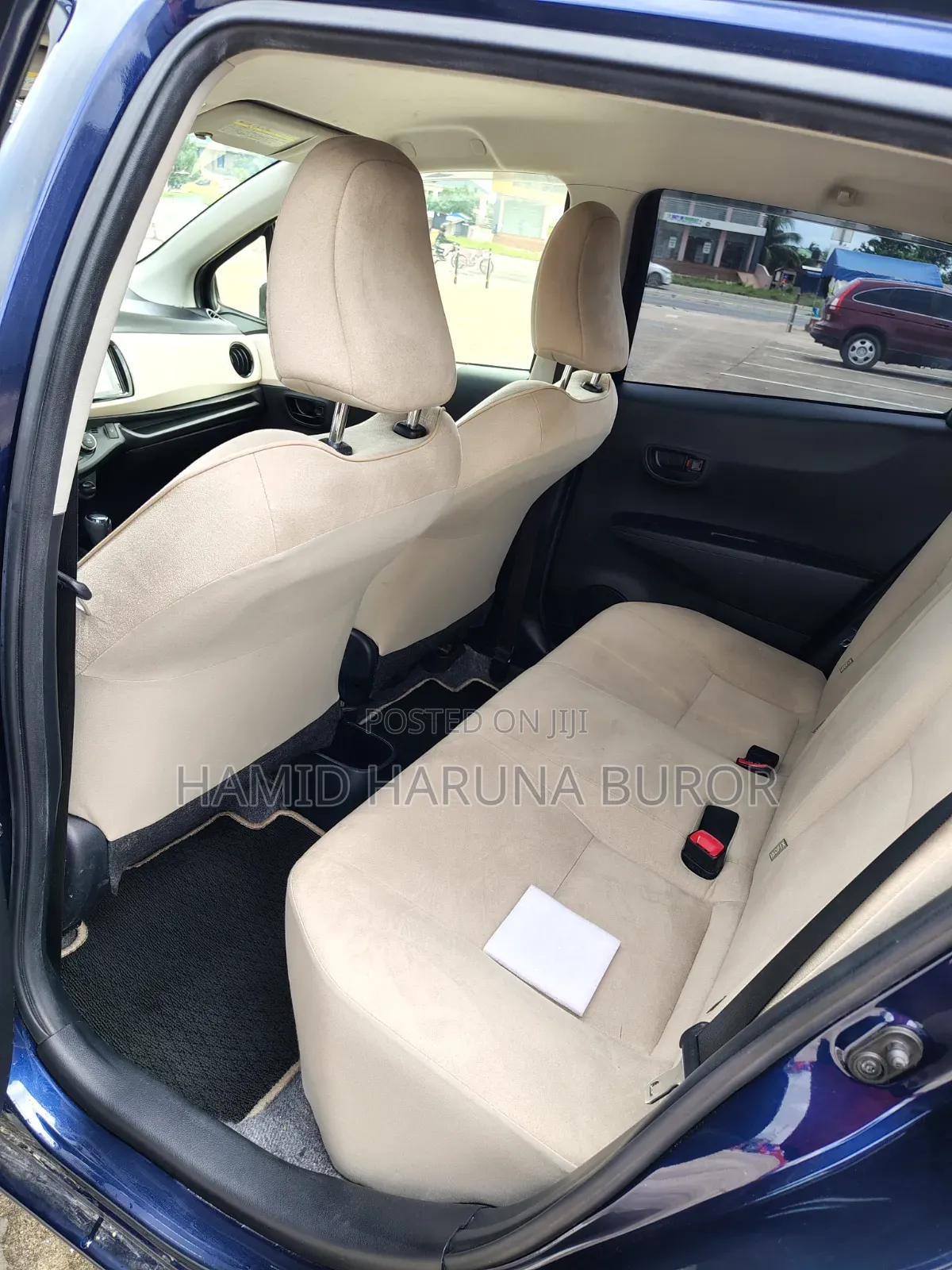 Toyota Vitz 1.3 FWD 5dr 2013 Blue