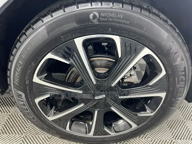 Lincoln Nautilus 2024 Gray