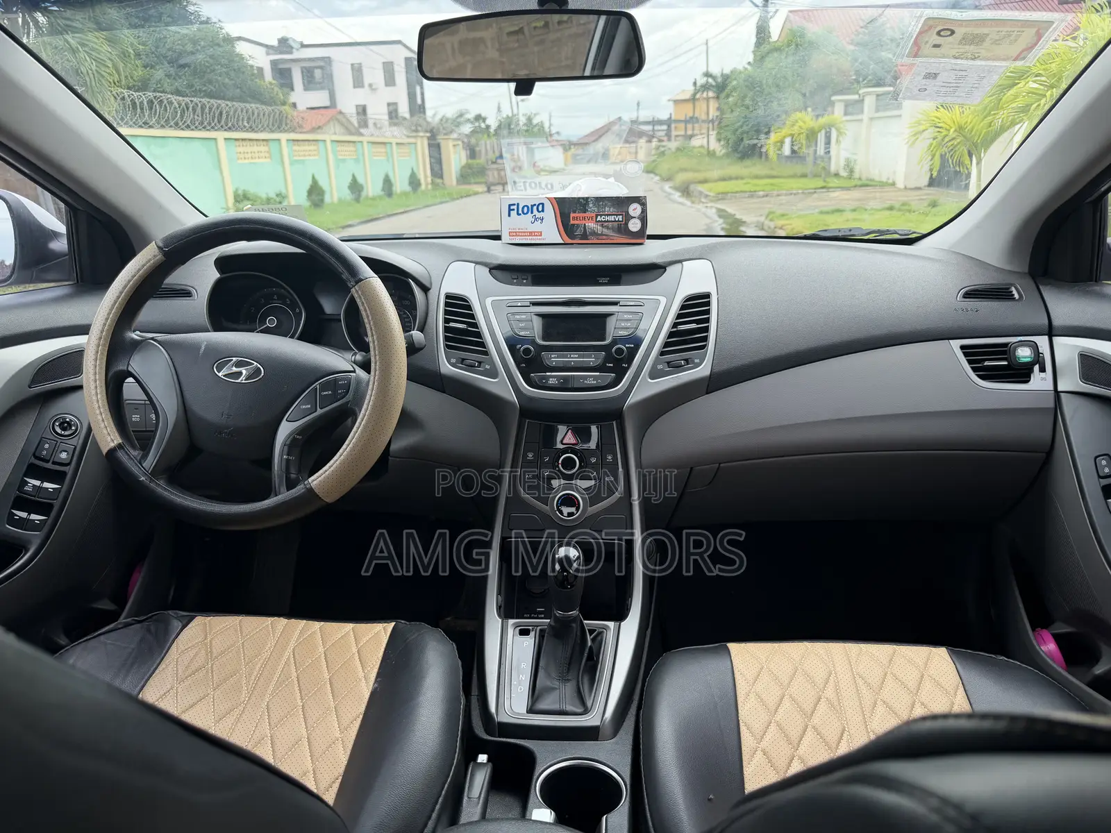 Hyundai Elantra SE Sedan FWD (1.8L 4cyl 6A) 2016 Silver