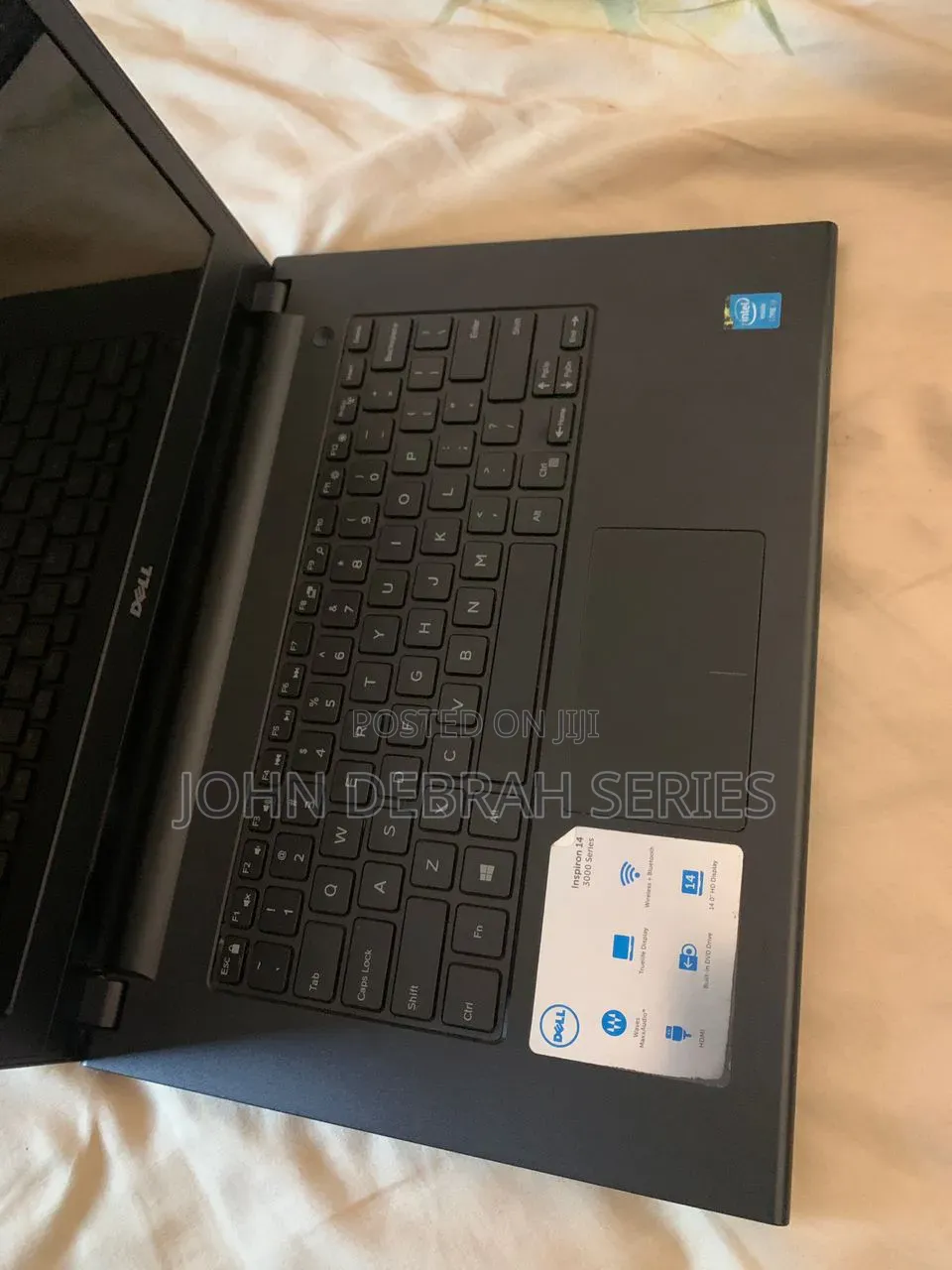 Laptop Dell Inspiron 14 3000 4GB Intel Core i3 HDD 500GB