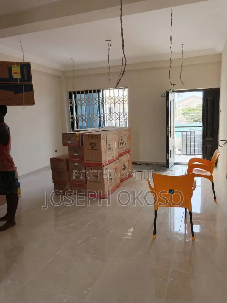 2bdrm Apartment in Little Rock Consult, Achimota for rent