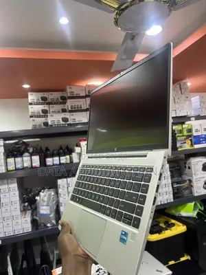 Laptop HP ProBook 640 G8 8GB Intel Core i5 SSD 512GB