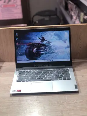 New Laptop Lenovo G780 4GB AMD Ryzen 3 SSD 128GB