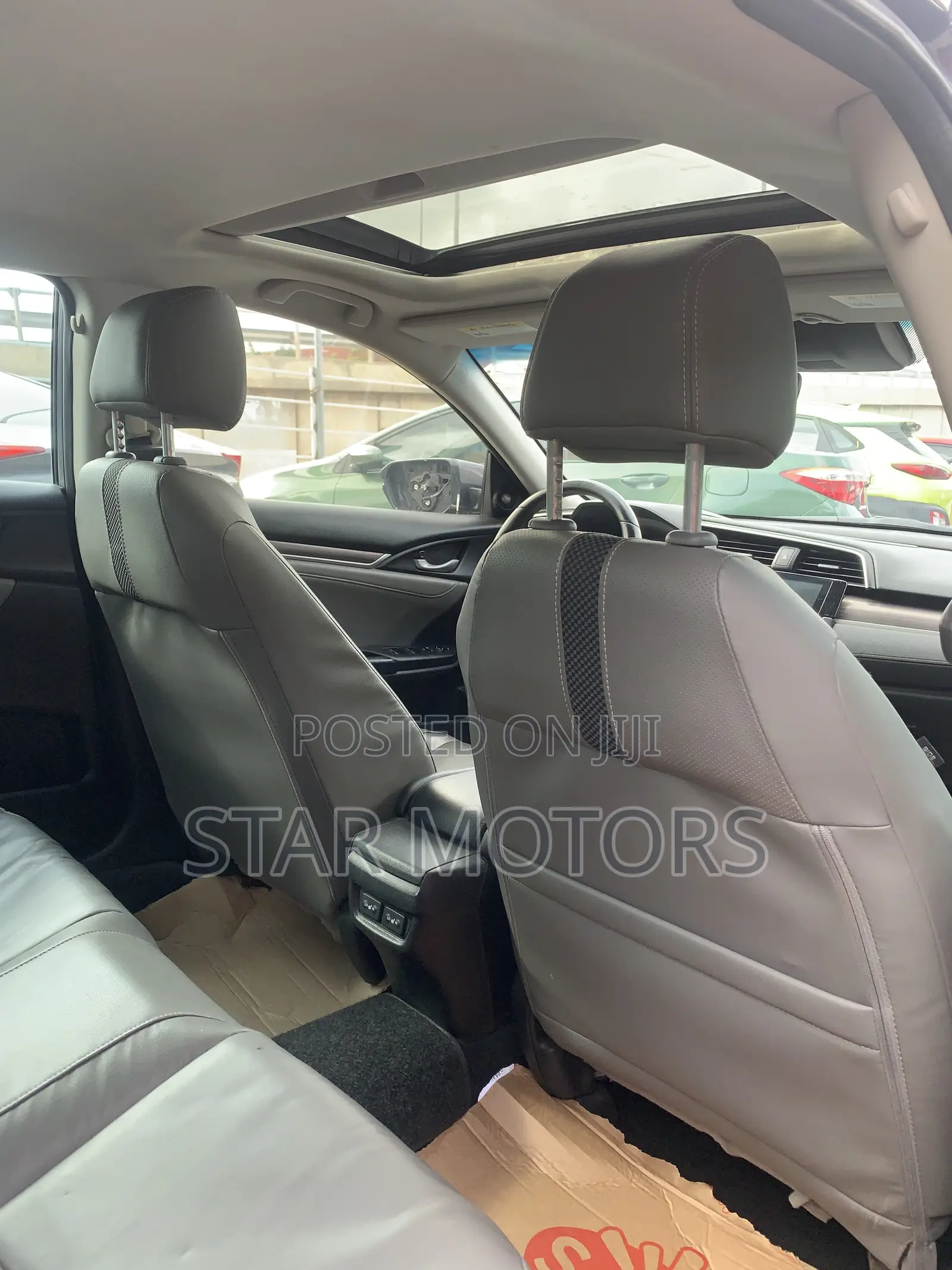 Honda Civic Touring Sedan 2019 Gray