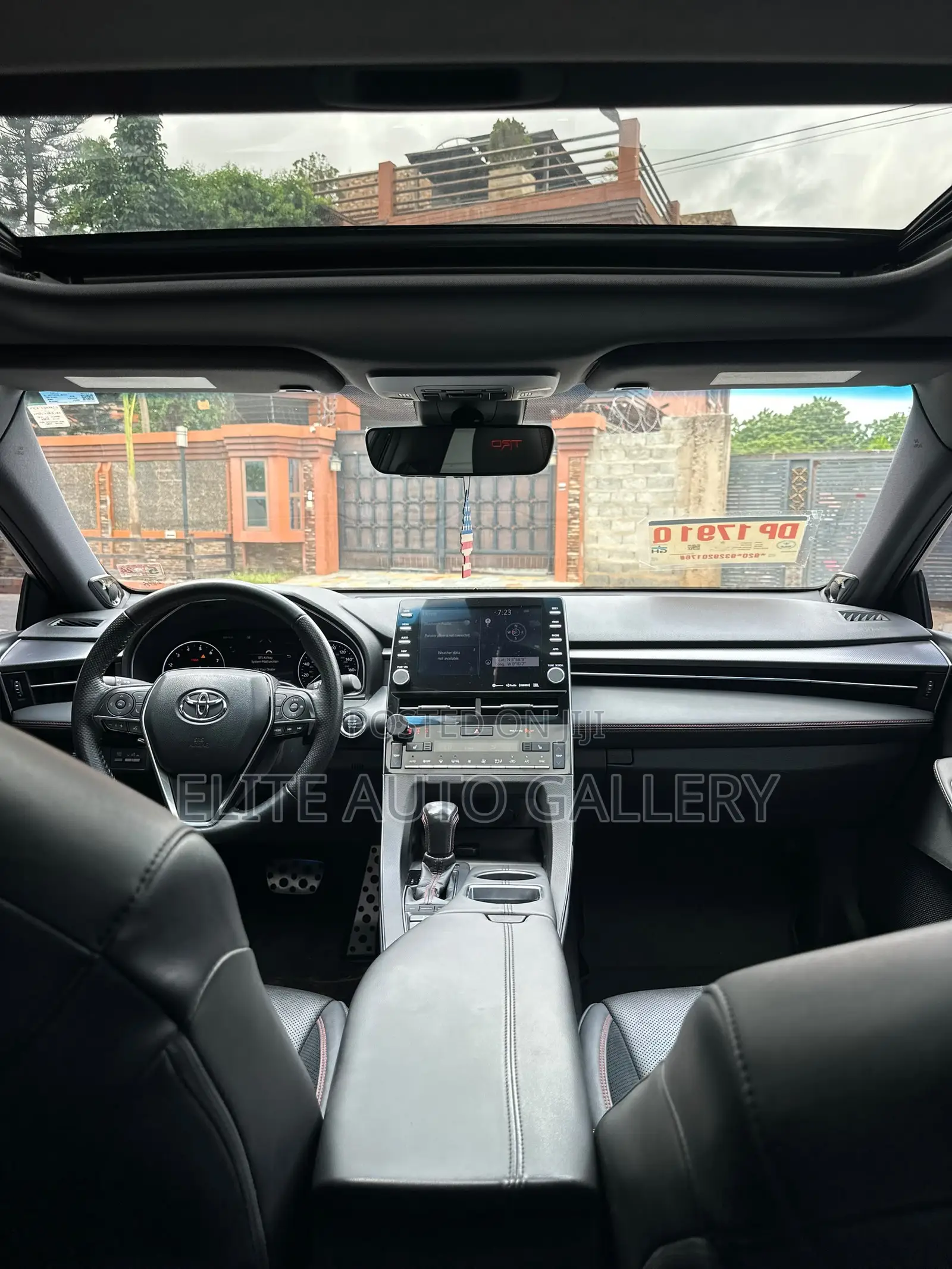 Toyota Avalon TRD 2020 White
