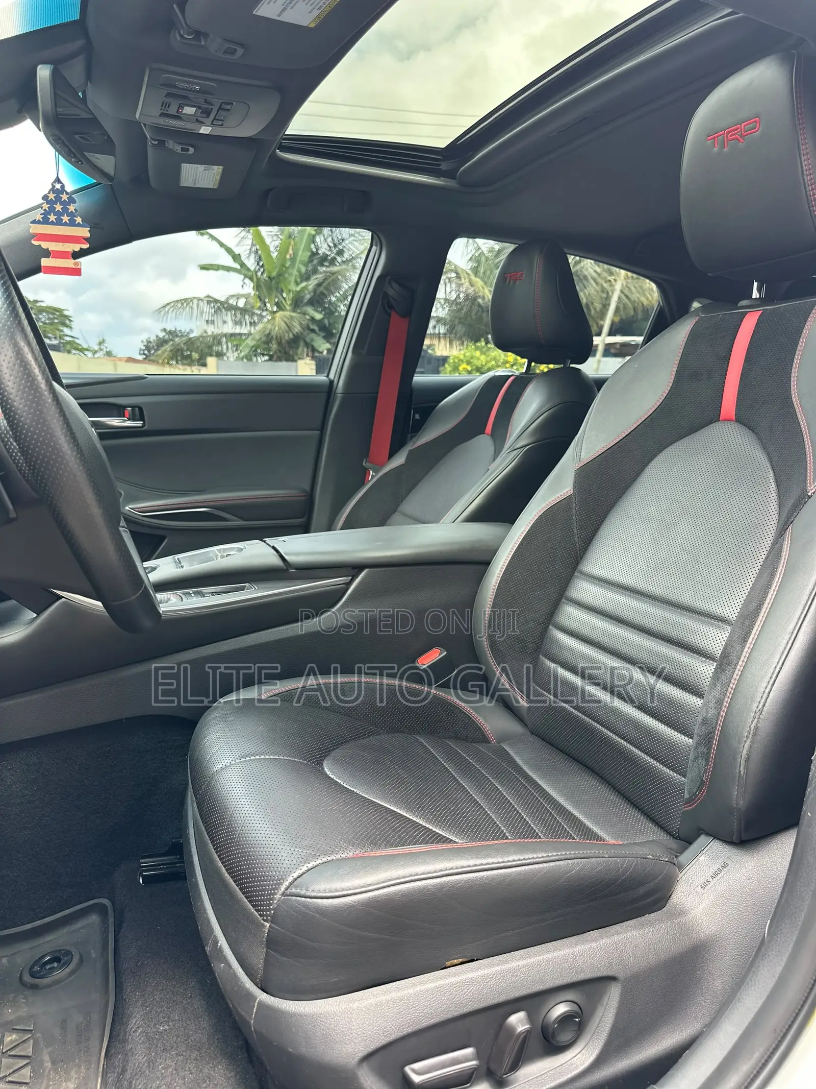 Toyota Avalon TRD 2020 White