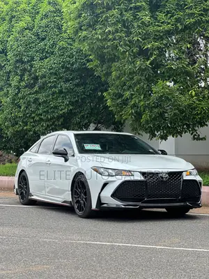 Toyota Avalon TRD 2020 White