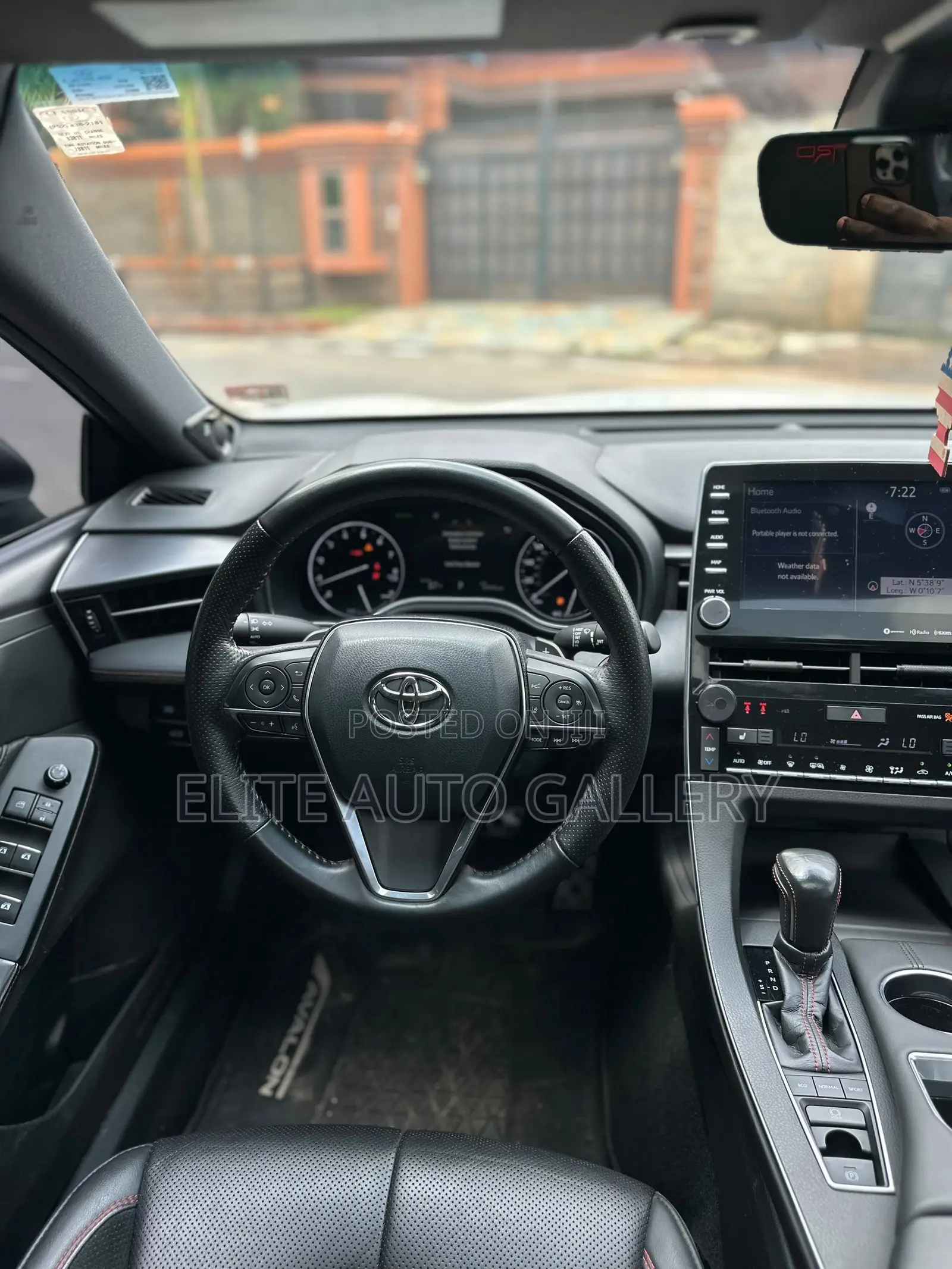Toyota Avalon TRD 2020 White