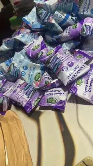 30ml Wipe Liquid Laundry Detergent- 10 Sachets