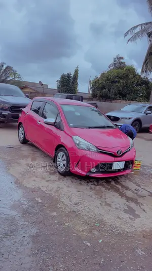 Toyota Vitz 1.3 AWD 3dr 2015 Pink