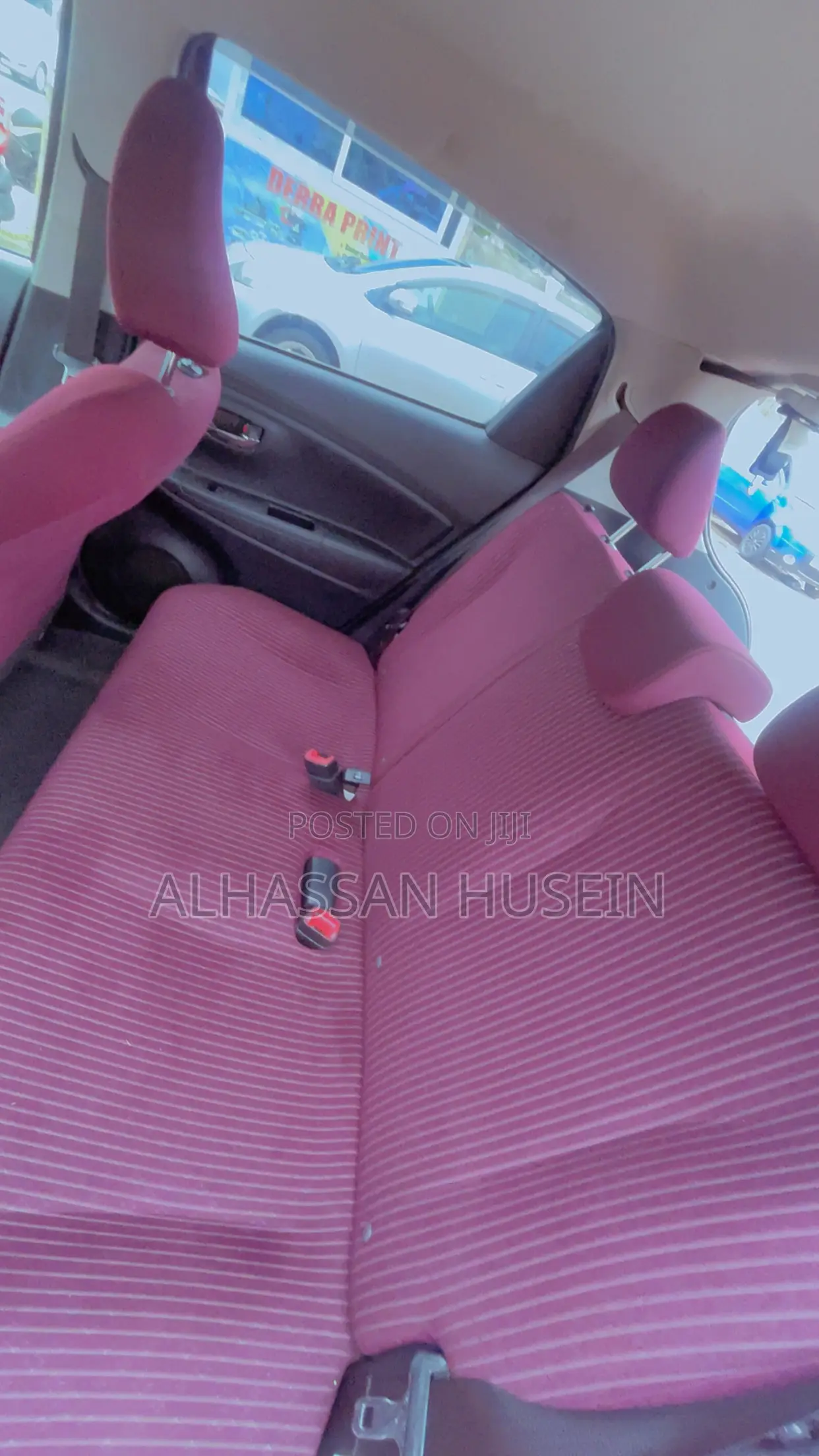 Toyota Vitz 1.3 AWD 3dr 2015 Pink